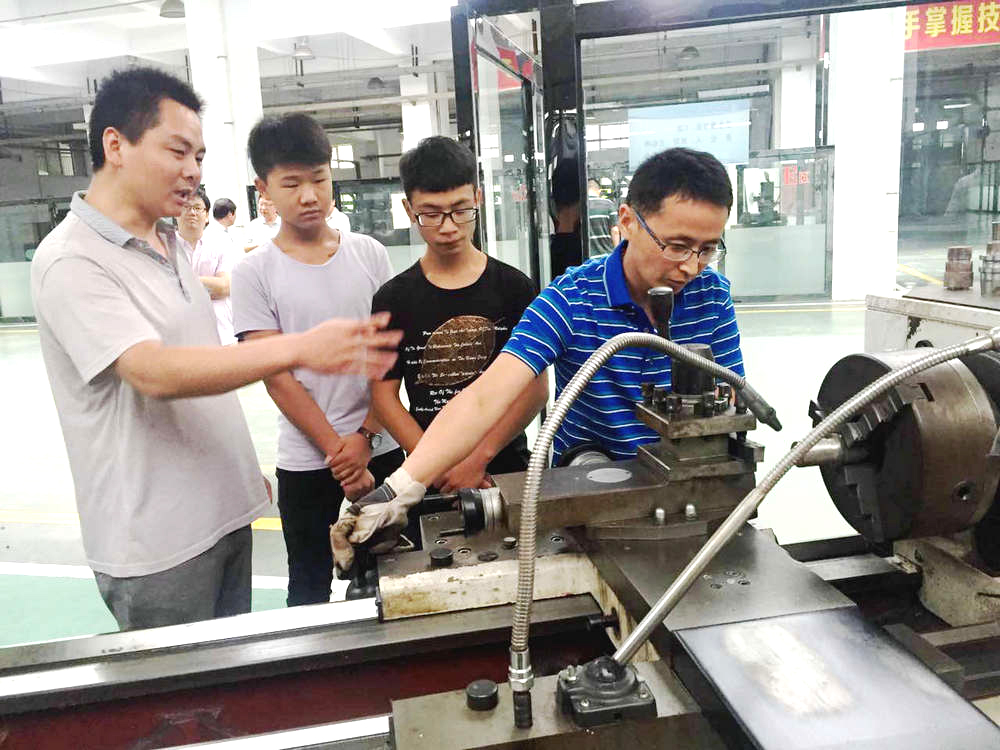 许昌网-许昌本地权威新闻服务类门户网站