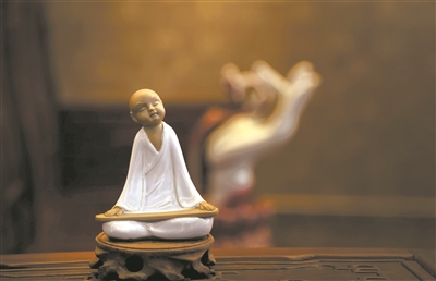 许昌网-边继伟:在钧瓷诗画中徜徉