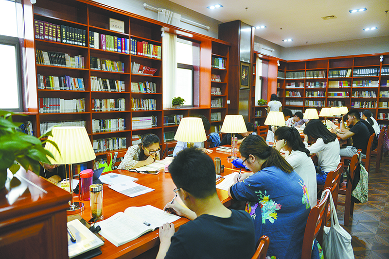 许昌市持续开展全民阅读活动,不断提升市民文